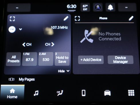 Used 2023 Jeep Grand Cherokee Laredo RWD image 24