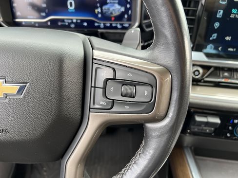 Used 2022 Chevrolet Silverado 1500 High Country image 26