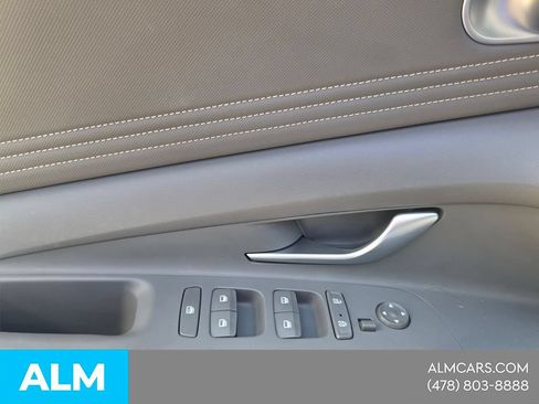 Certified 2023 Hyundai Elantra SEL w/ Convenience Package FWD image 28