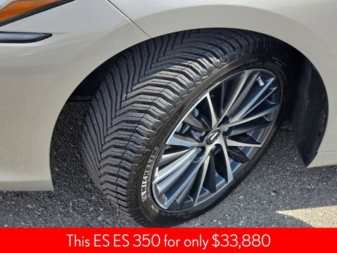 Used 2022 Lexus ES 350 w/ Premium Package image 39