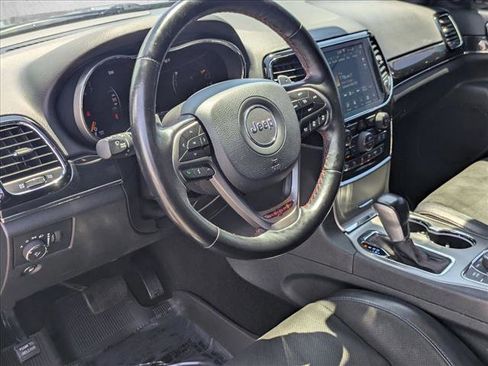 Used 2020 Jeep Grand Cherokee Trailhawk AWD/4WD image 10