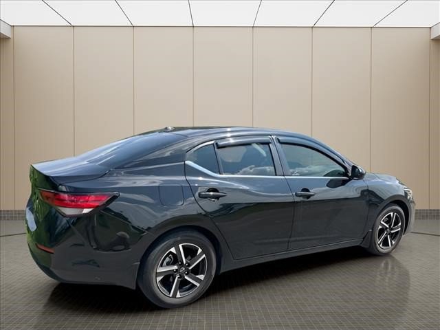 Used 2025 Nissan Sentra SV w/ All-Weather Package FWD image 15
