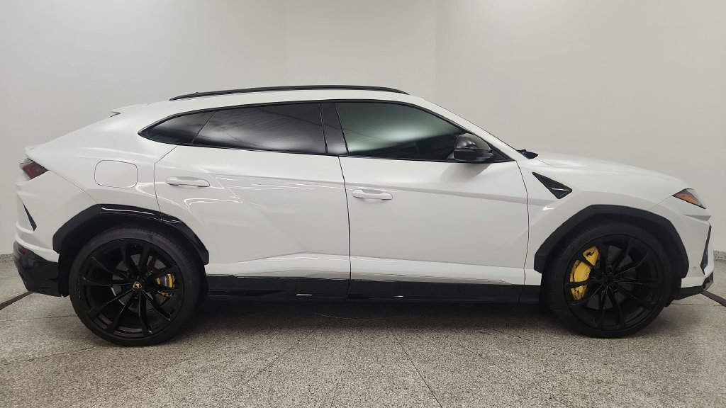 Used 2020 Lamborghini Urus AWD/4WD image 19