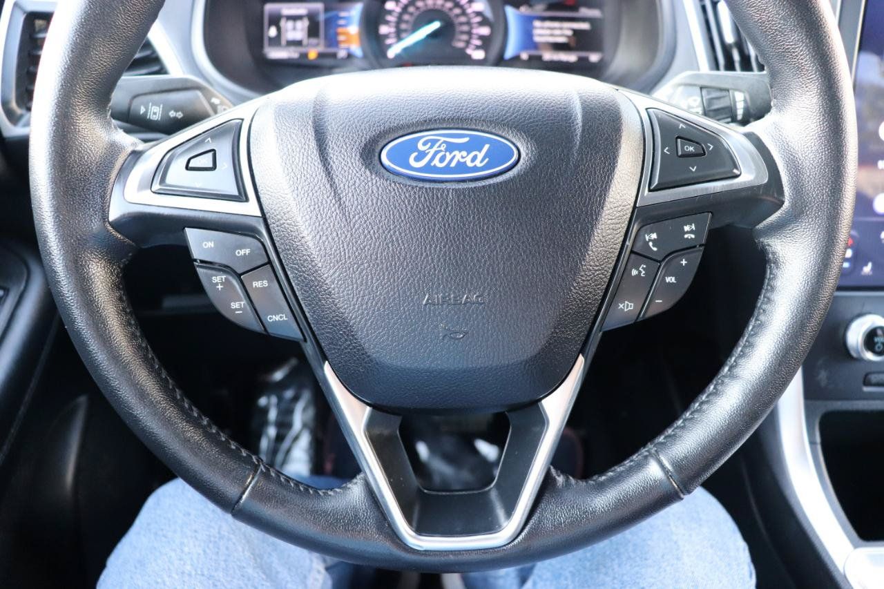 Used 2024 Ford Edge SEL AWD/4WD image 27