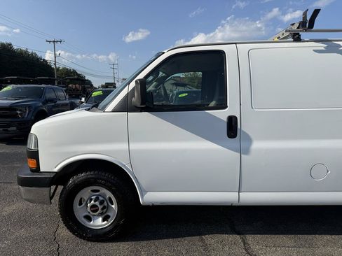 Used 2016 GMC Savana 2500 RWD image 5