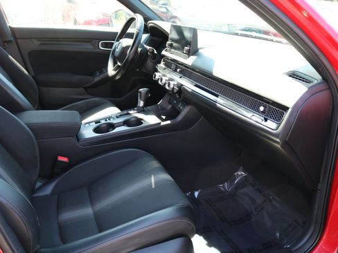 Used 2022 Honda Civic Sport image 41