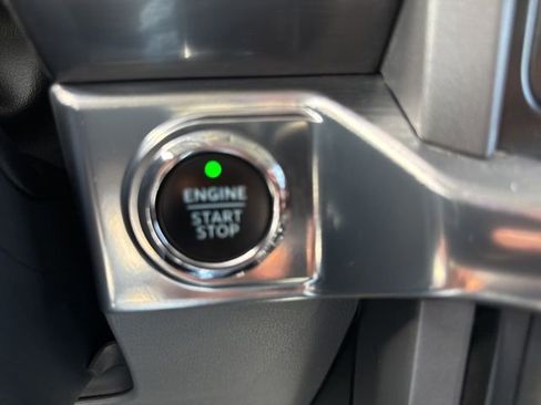 Used 2022 Ford F150 Lariat w/ Equipment Group 501A Mid image 20