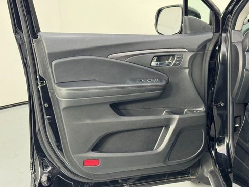 Used 2022 Honda Pilot Special Edition image 41