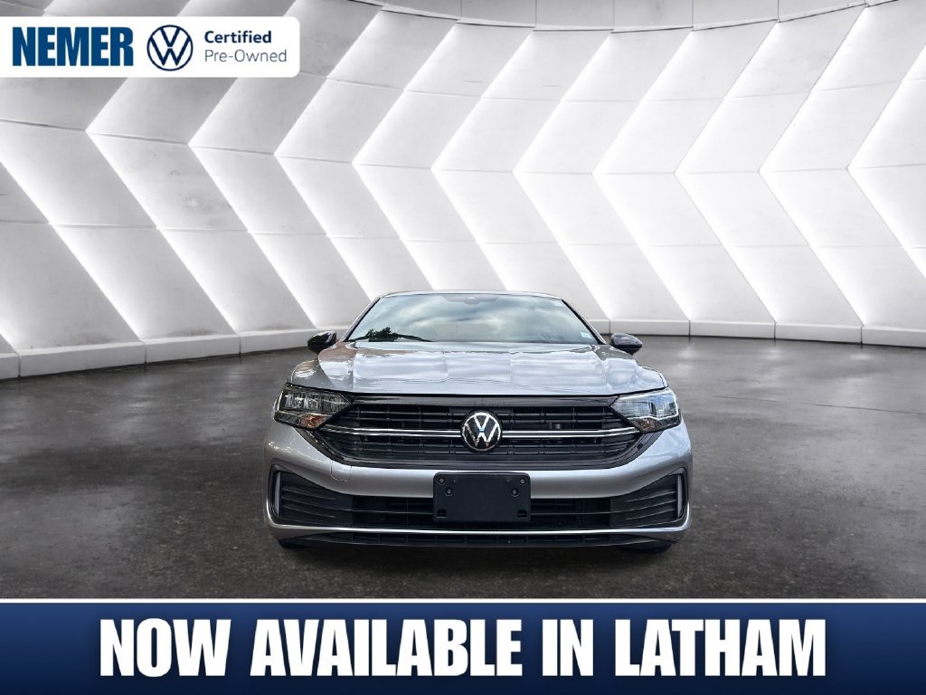 Used 2024 Volkswagen Jetta Sport FWD image 7