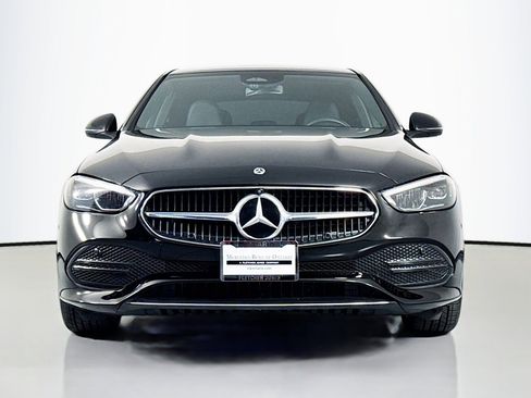 Used 2023 Mercedes-Benz C 300 Sedan image 2