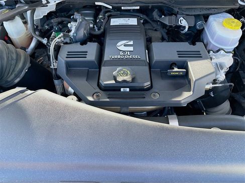 Used 2023 RAM 2500 Big Horn w/ Level 1 Equipment Group image 27