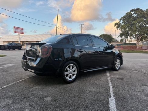 Used 2012 Nissan Sentra 2.0 SR w/ Convenience Pkg FWD image 8