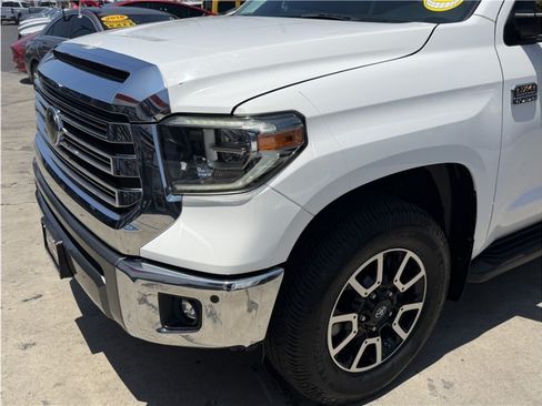 Used 2018 Toyota Tundra 1794 Edition AWD/4WD image 11
