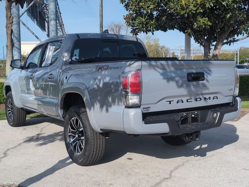 Certified 2020 Toyota Tacoma TRD Sport image 8