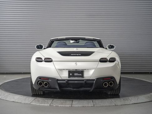 Used 2025 Ferrari Roma Spider image 4