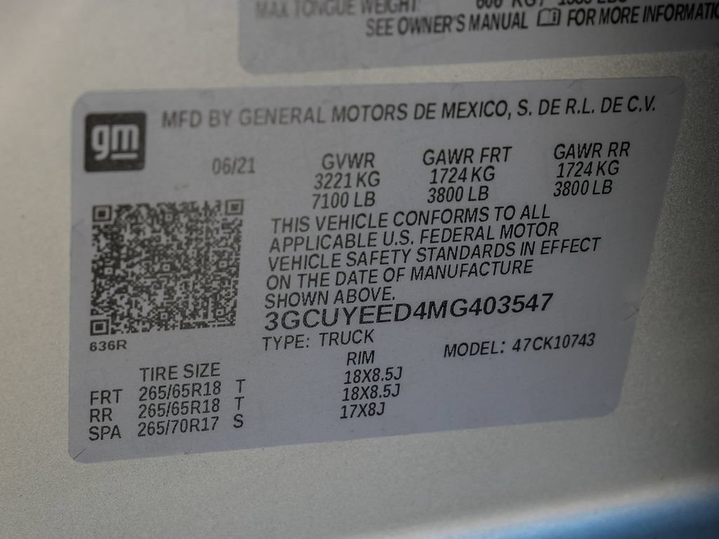 Used 2021 Chevrolet Silverado 1500 RST w/ Convenience Package II AWD/4WD image 38