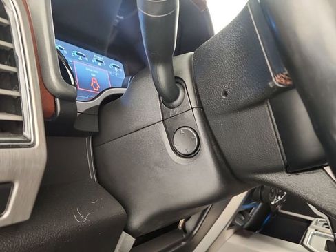 Used 2018 Ford F150 Platinum w/ Equipment Group 701A Luxury image 19