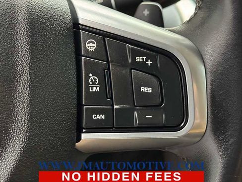 Used 2019 Land Rover Discovery Sport HSE Luxury image 40