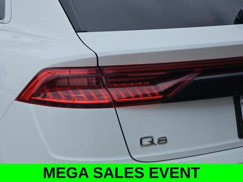 Used 2019 Audi Q8 Premium Plus w/ Premium Plus AWD/4WD image 42