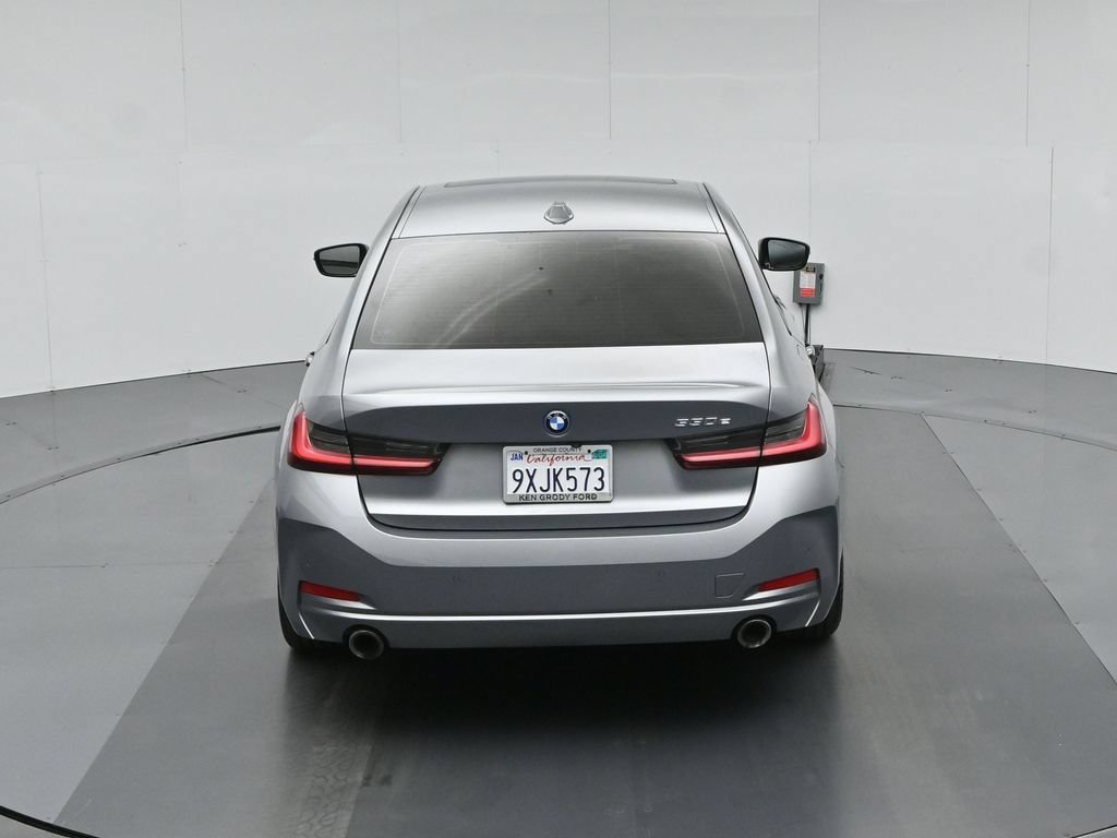 Used 2023 BMW 330e w/ Convenience Package RWD image 40