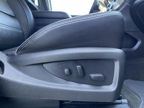 Used 2017 GMC Yukon Denali w/ Open Road Package AWD/4WD image 39