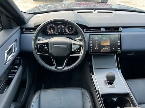 Used 2026 Land Rover Range Rover Velar S image 17