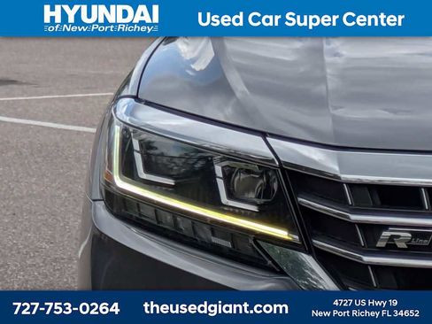 Used 2020 Volkswagen Passat 2.0T R-Line FWD image 9