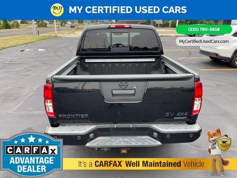 Used 2021 Nissan Frontier SV w/ Midnight Edition Floor Mats AWD/4WD image 6