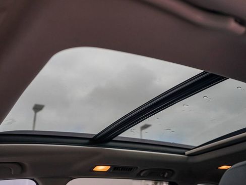 Certified 2023 Subaru Ascent Onyx Edition Limited image 31