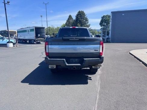 Used 2019 Ford F350 Platinum w/ Platinum Ultimate Package AWD/4WD image 6