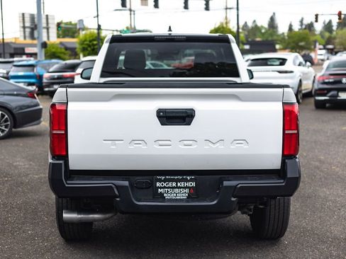 Used 2024 Toyota Tacoma SR RWD image 13
