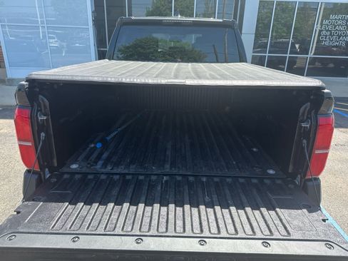 Used 2024 Toyota Tacoma SR AWD/4WD image 7