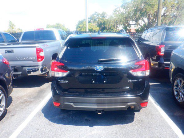 Used 2023 Subaru Forester Premium AWD/4WD image 15