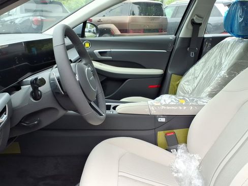 New 2026 Hyundai Sonata SEL AWD/4WD image 10