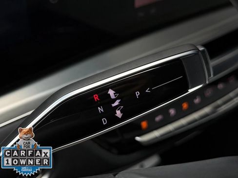 Used 2024 Cadillac Lyriq Luxury RWD image 19