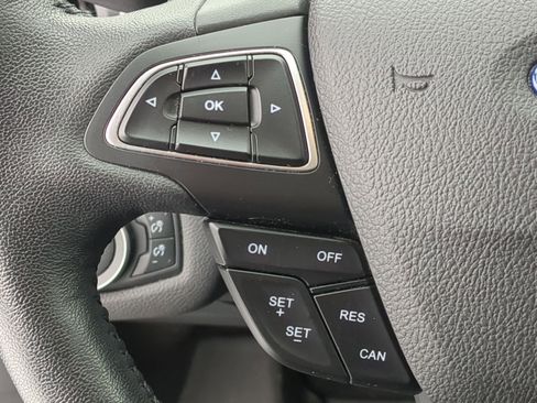 Used 2018 Ford Escape Titanium image 28