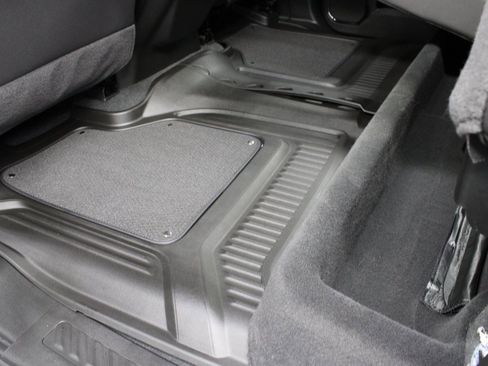 Used 2025 GMC Sierra 2500 AT4 image 74