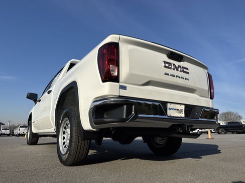 New 2026 GMC Sierra 1500 Pro w/ Pro Value Package image 8