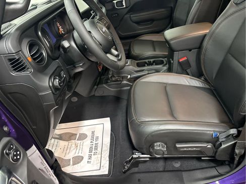 New 2026 Jeep Gladiator Mojave image 8