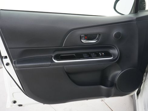 Used 2018 Toyota Prius C Two w/ Carpet Mat Package FWD image 18
