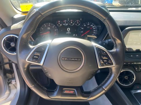 Used 2018 Chevrolet Camaro SS image 13