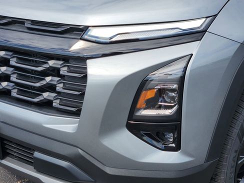 New 2026 Chevrolet Equinox LT FWD image 5