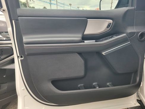 Certified 2025 Ford Expedition Max Active AWD/4WD image 16