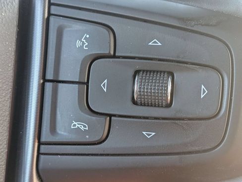 Used 2023 GMC Yukon Denali Ultimate AWD/4WD image 22