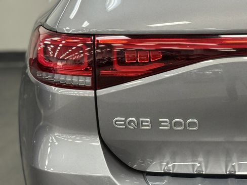 Certified 2023 Mercedes-Benz EQB 300 4MATIC image 13