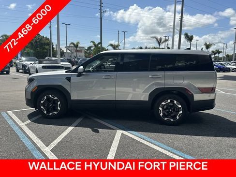 Used 2025 Hyundai Santa Fe SE FWD image 10