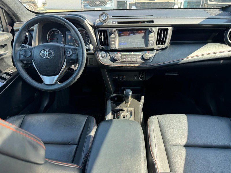 Used 2017 Toyota RAV4 SE w/ Power Extra Value Package AWD/4WD image 11