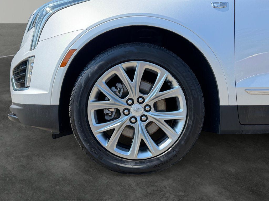 Used 2020 Cadillac XT5 Sportv AWD/4WD image 5