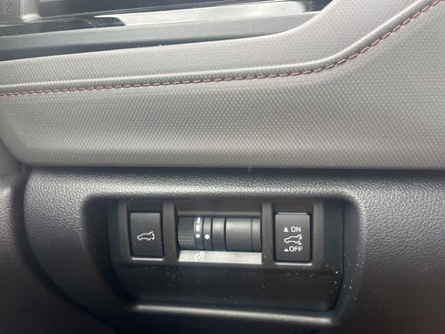 Used 2025 Subaru Forester Sport image 20