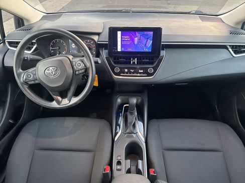 Used 2023 Toyota Corolla LE image 23